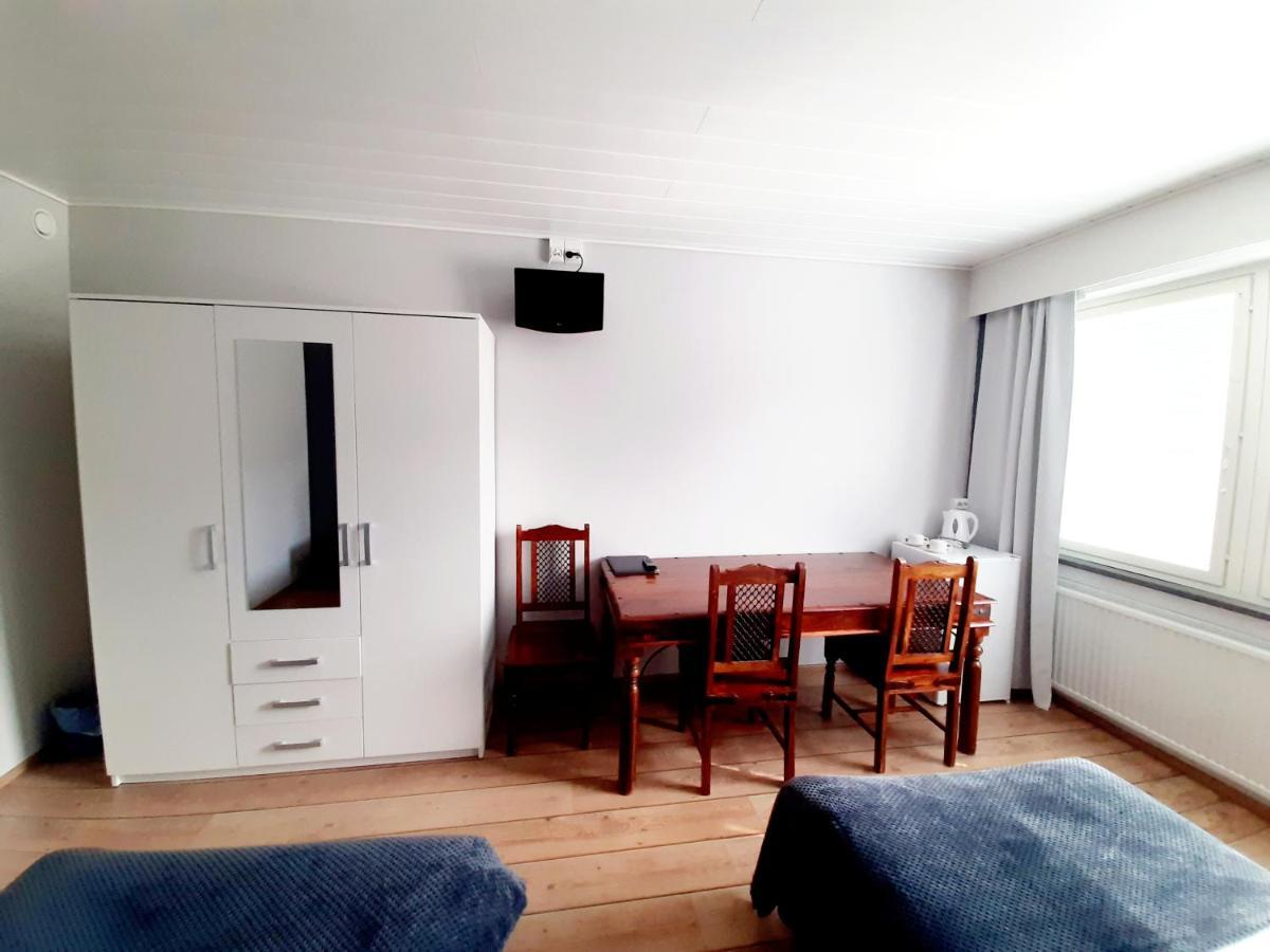 Center Hostel Kaatrahovi 列克萨 外观 照片